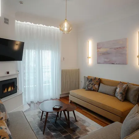 Casa Bianca Luxury Lakefront 2br 2ba Apartment Kastoria